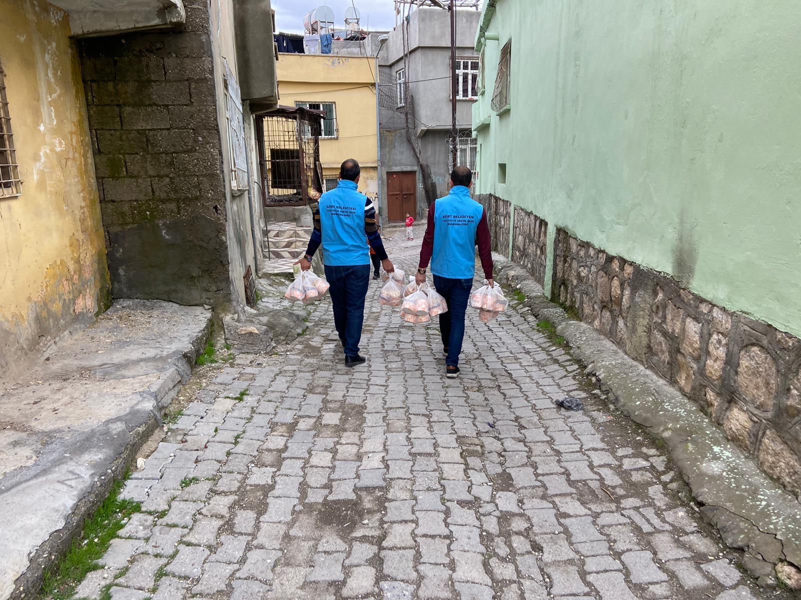 Siirt Belediyesinden Her Gün 147 Aileye Sıcak Yemek Hizmeti