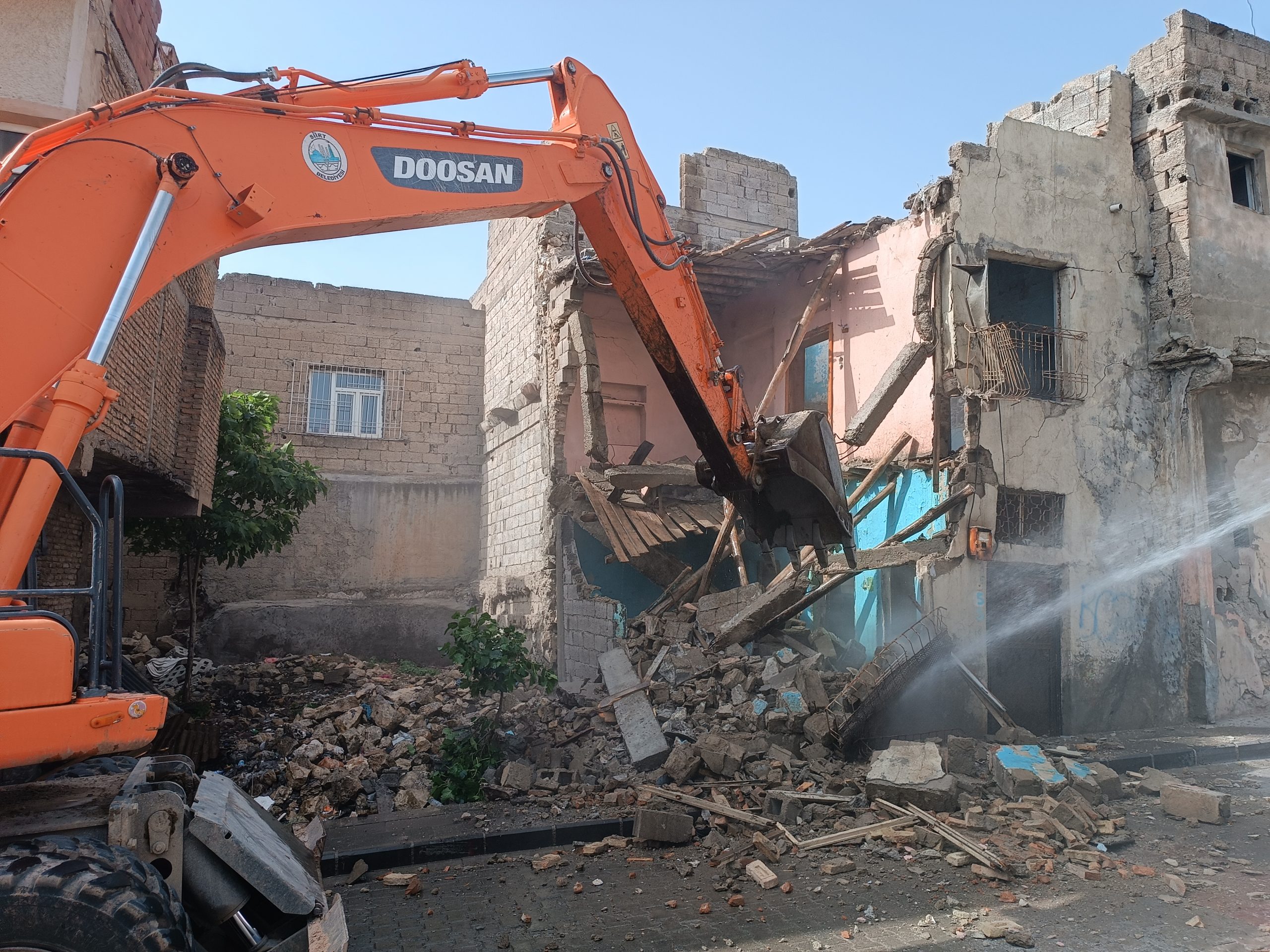 1.Etap Kentsel Dönüşüm Projesinde Önemli Adım, İlk Yıkım Başladı!