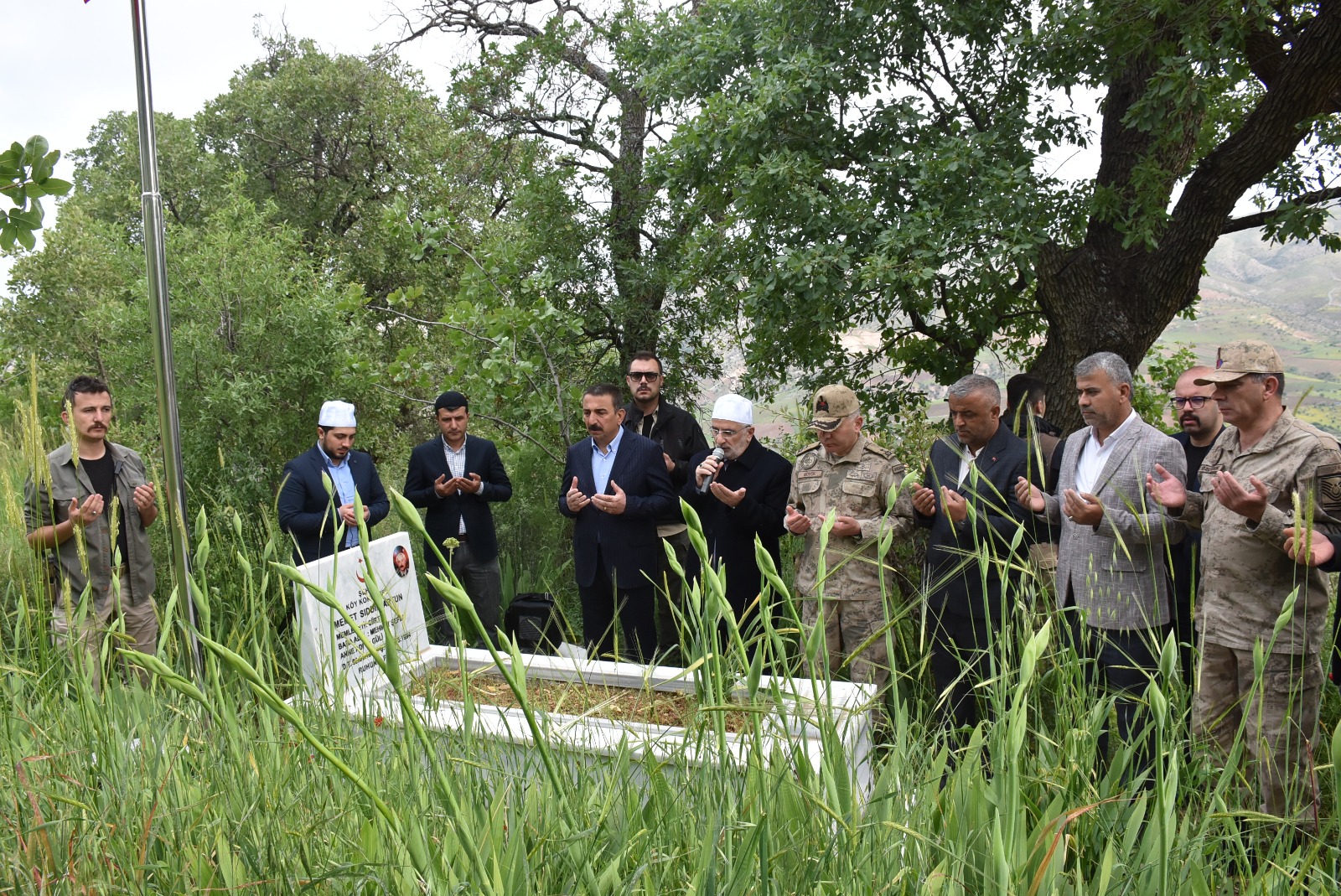 Vali Hacıbektaşoğlu, Şehit Mehmet Sıddık Artun İçin Düzenlenen Anma Programına Katıldı