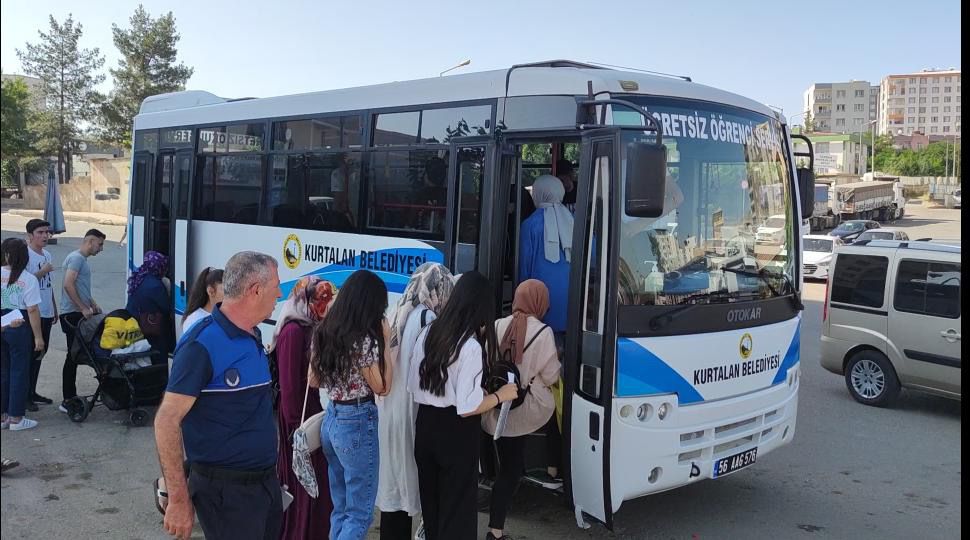 Kurtalan Belediyesi Öğrencileri Hedeflerine Giden Yolda Yalnız Bırakmadı | Siirt Olay Haber