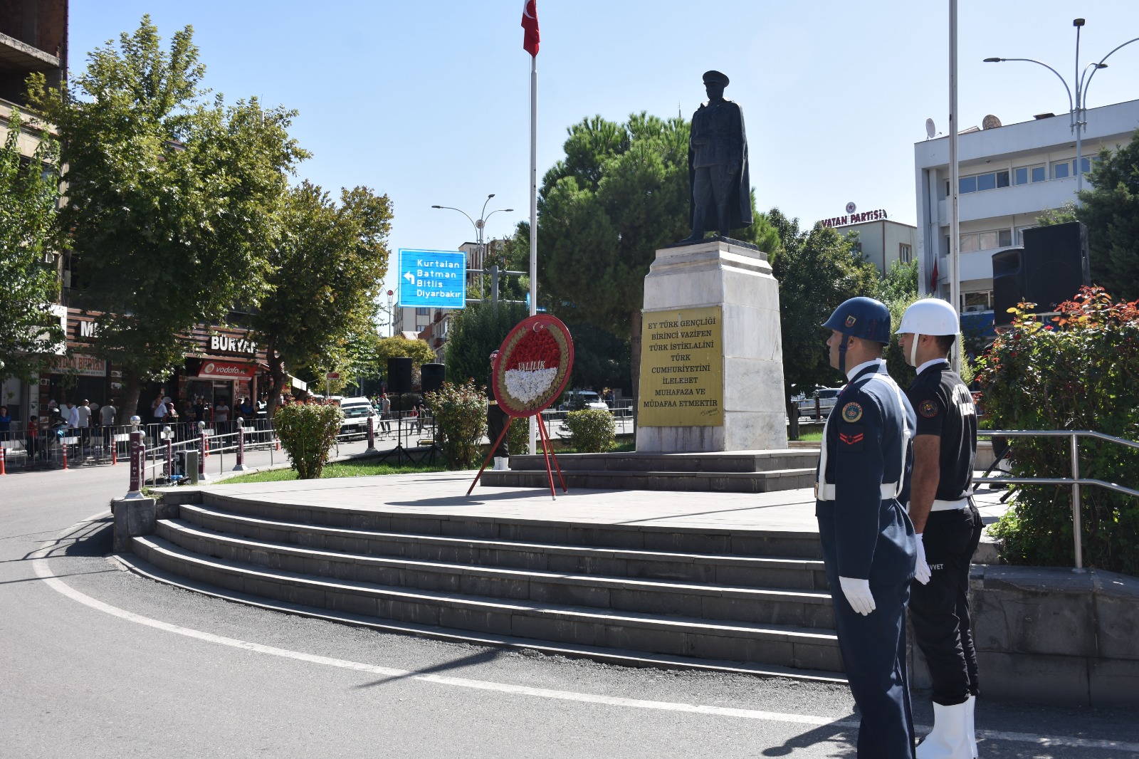 Cumhuriyetimizin Kurucusu Atatürk’ün Siirt’e Gelişi Törenlerle Kutlandı!