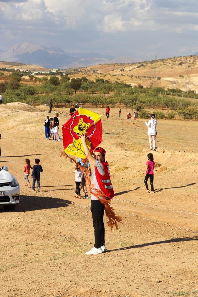 Uçurtma Şenliği Yapıldı, Engelli Bireyler Gönüllerince Eğlendiler !