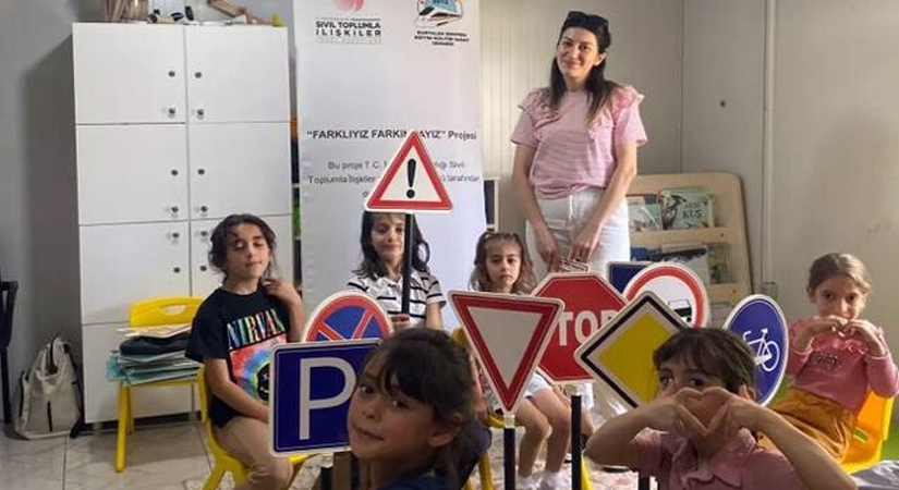 Kurtalan’da Çocuklara Trafik Eğitimi Verildi