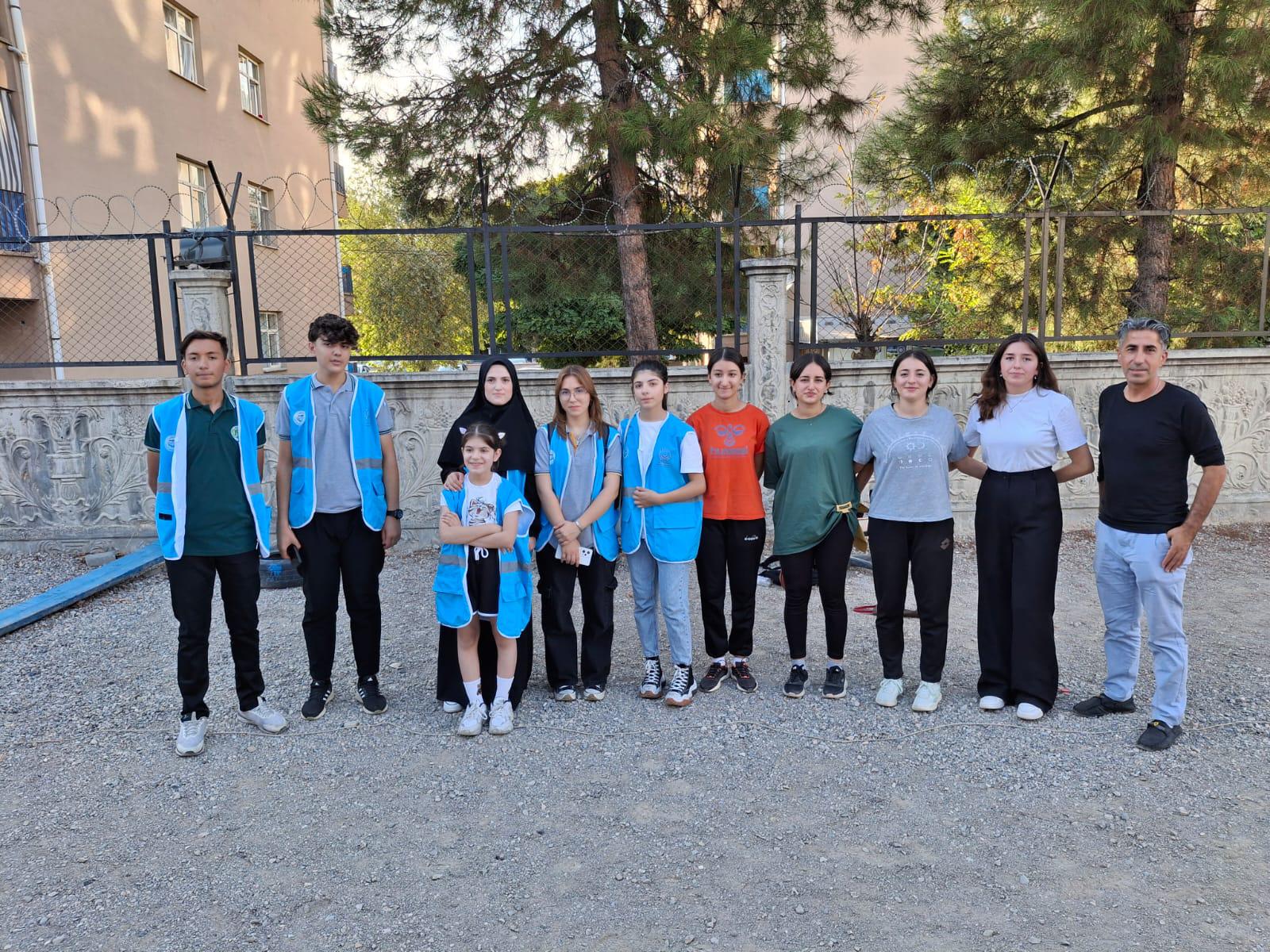 Çocuklar Akranlarına Haklarını Anlattılar