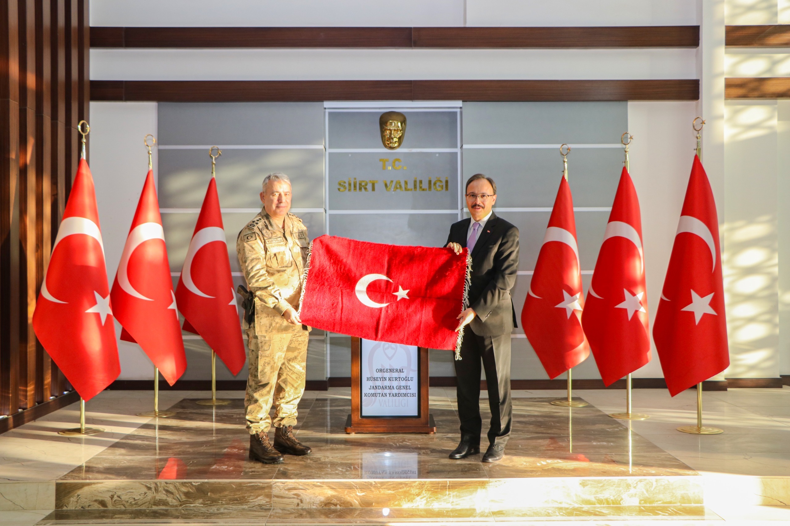 Jandarma Genel Komutan Yardımcısı Orgeneral Hüseyin Kurtoğlu’ndan Vali Kızılkaya’ya Nezaket Ziyareti