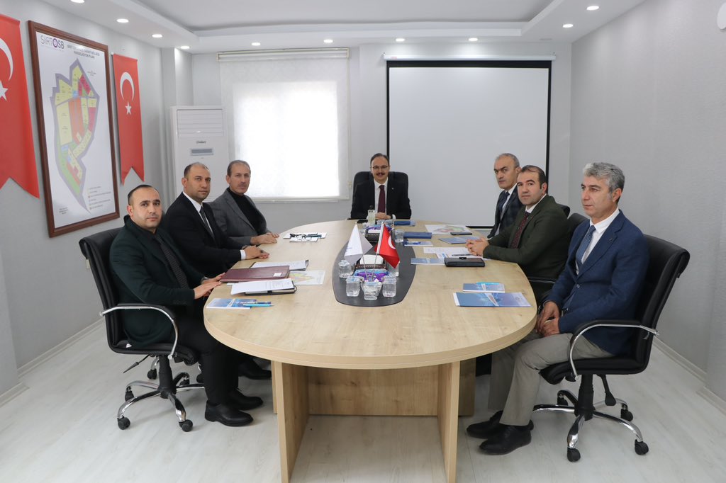Vali Kızılkaya, Siirt OSB’de Üretim Tesislerini Ziyaret Etti