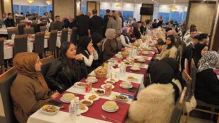 Mat Triko’nun Geleneksel İftarı Yoğun İlgi Gördü, Her Kesimden 300 Kişi Katıldı
