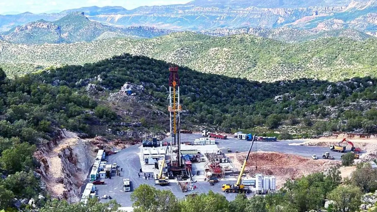 Eruh Batman Olma Yolunda 3 Bin İstihdam 78 Bin Varil Üretimi