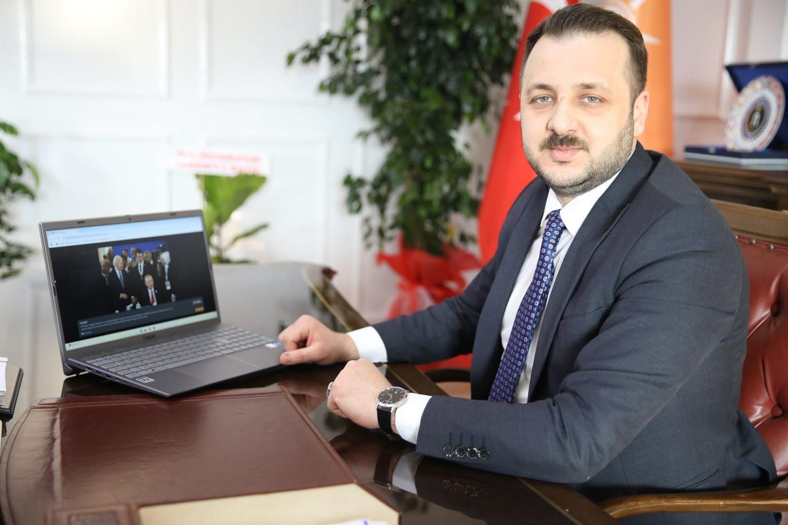 Av. Bahri Caner Öztüran’dan 8 Mart Dünya Kadınlar Günü Mesajı