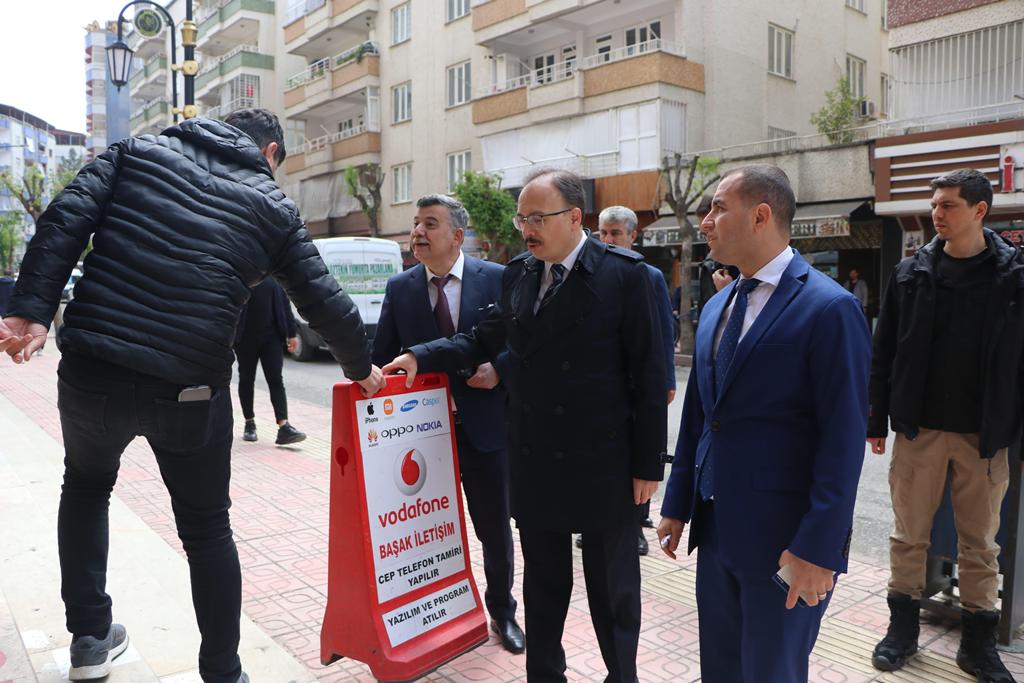 Siirt’te Kaldırım İşgallerine Karşı Denetimler Başladı! Vali Bizzat Denetimlere Katıldı