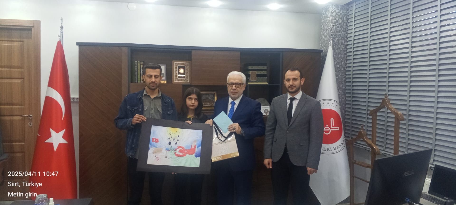 18 Mart Çanakkale Zaferi Konulu Resim Yarışmasında  Başarılı Öğrenciler Ödüllendirildi