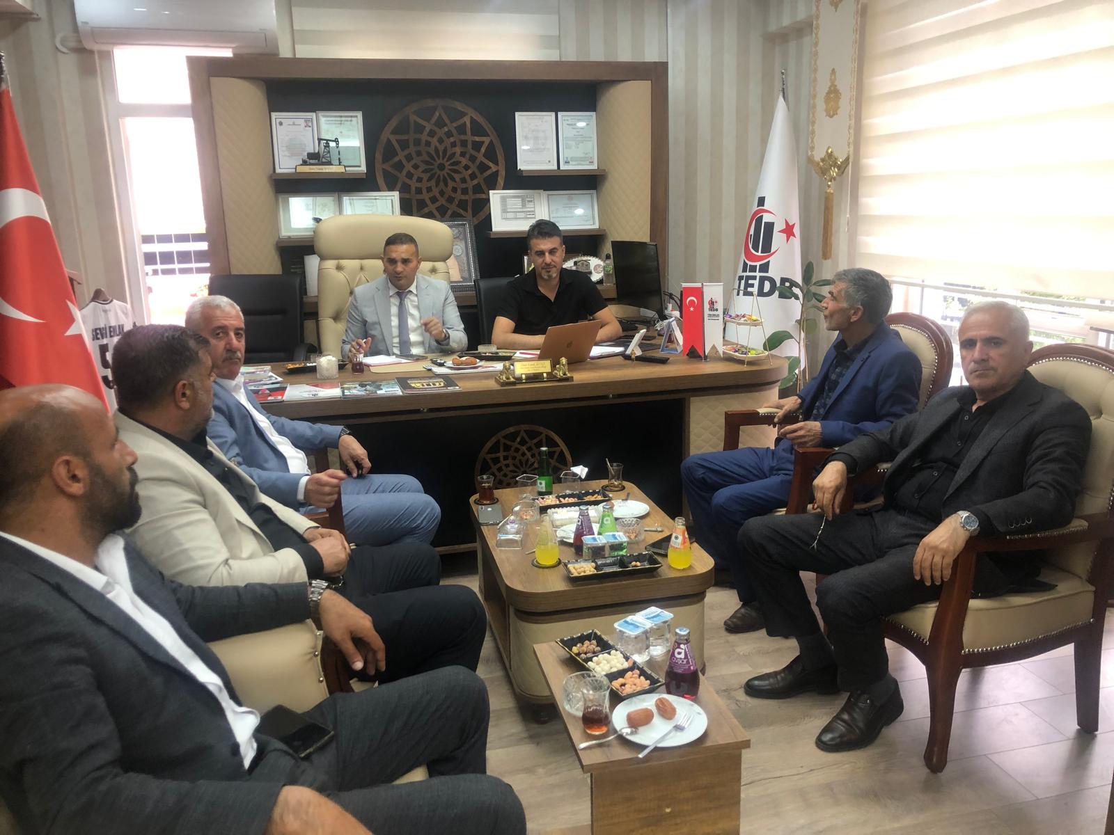 Siirt’in Sorunları Masaya Yatırıldı! Muhtarlar ve Emlakçılar Güç Birliği Yaptı