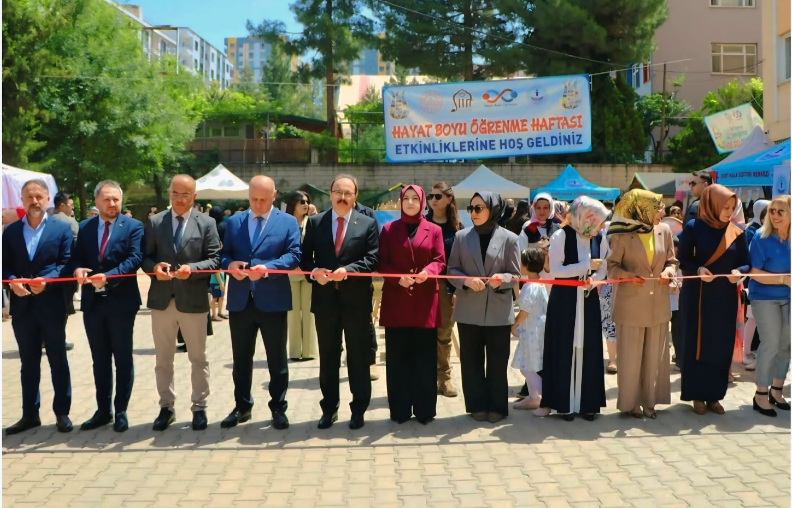 Siirt’te El Emeği Göz Nuru Eserler Görücüye Çıktı