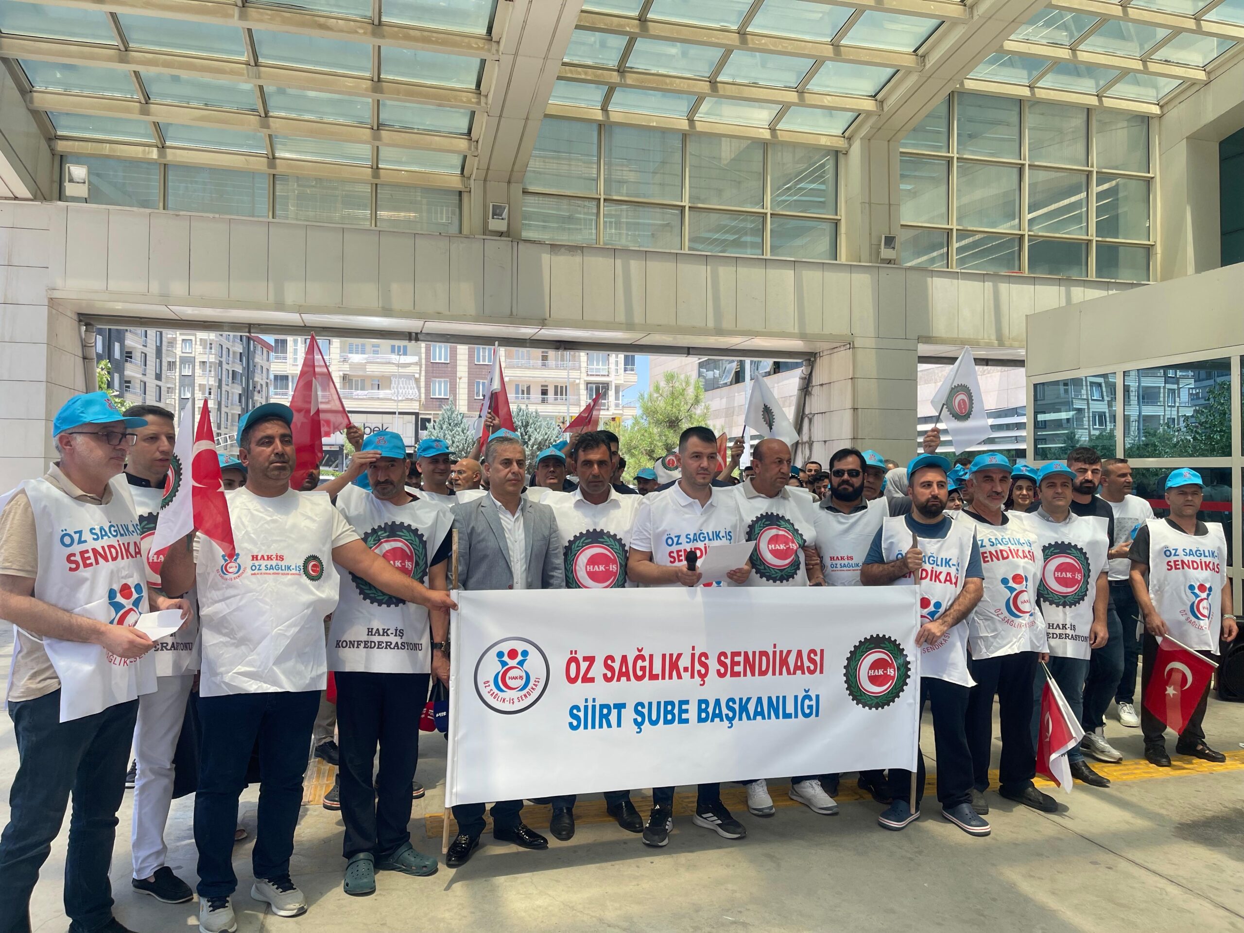 HAK-İŞ’ten Kamu Sözleşmesine Sert Tepki: “Bu Teklif Emekçinin Alın Terine Saygısızlıktır”