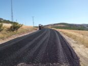 Siirt Kent Merkezinde Asfalt Yama ve Onarım Çalışmaları Devam Ediyor