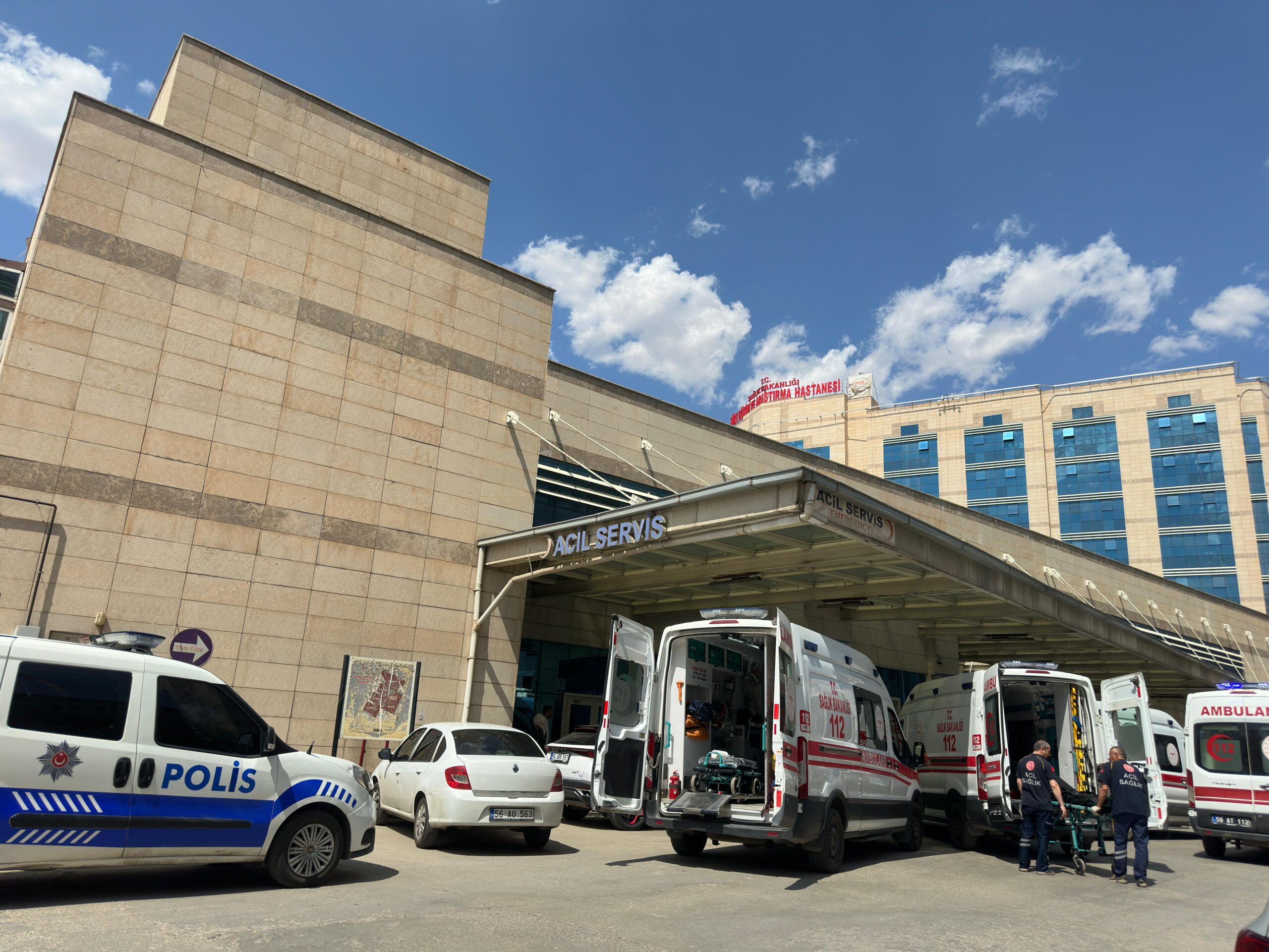 Siirt’te Elektrik Akımına Kapılan Karı Koca Hayatını Kaybetti