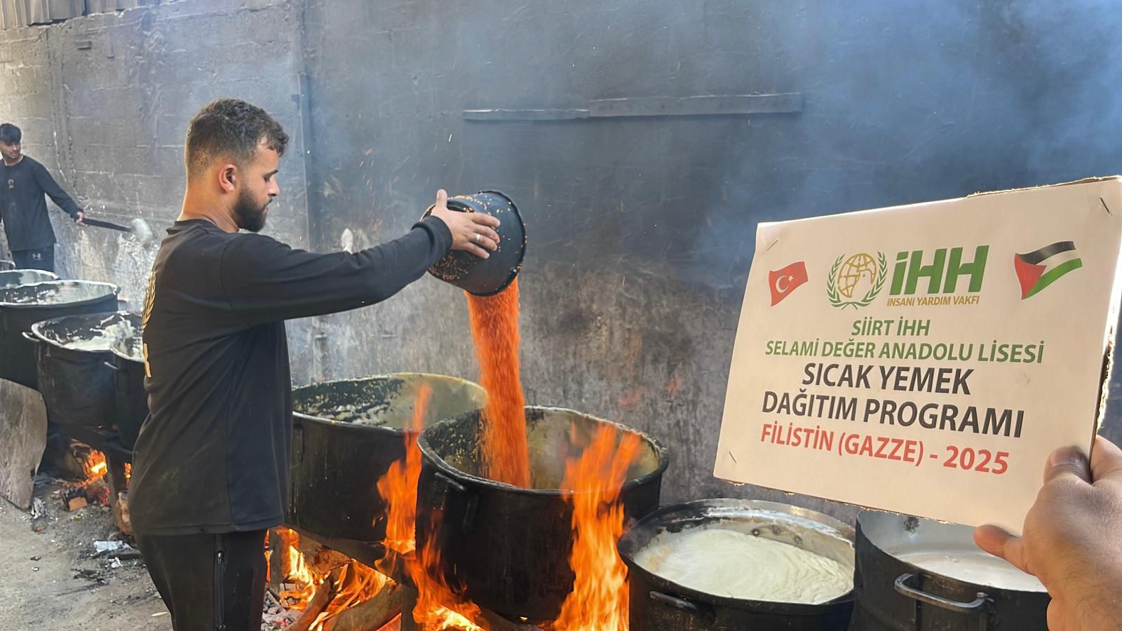 Kermeste Elde Edilen Nakit Desteği Gazze’ye Aş Oldu
