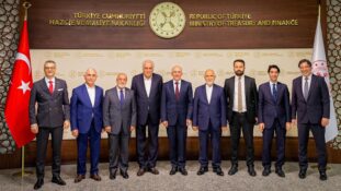 Siirt Vakfı Ankara Şubesi’nden Maliye ve Hazine Bakanı Sayın Mehmet Şimşek’e Ziyaret