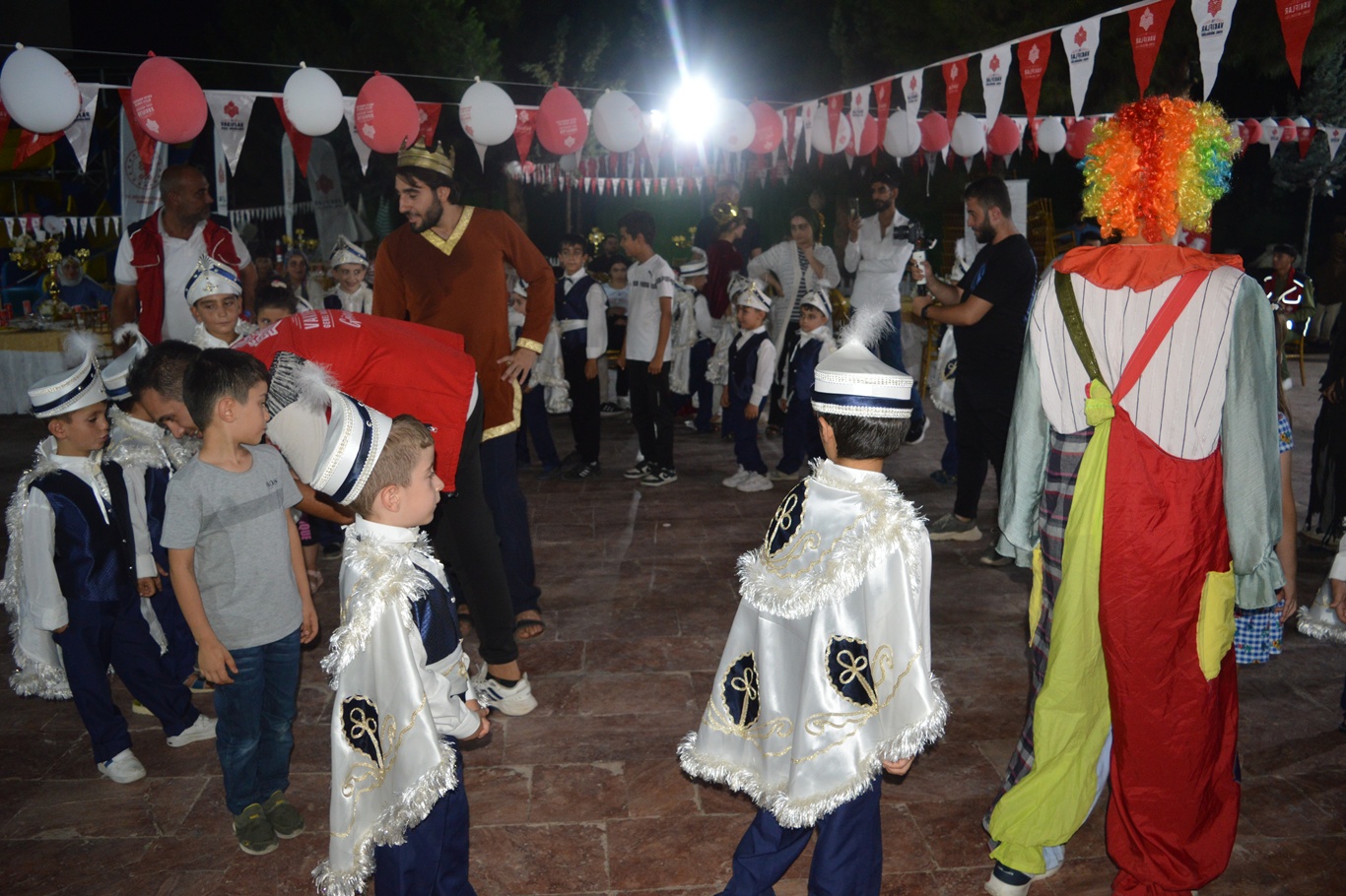 Siirt’te Geleneksel Sünnet Şöleni Coşkusu