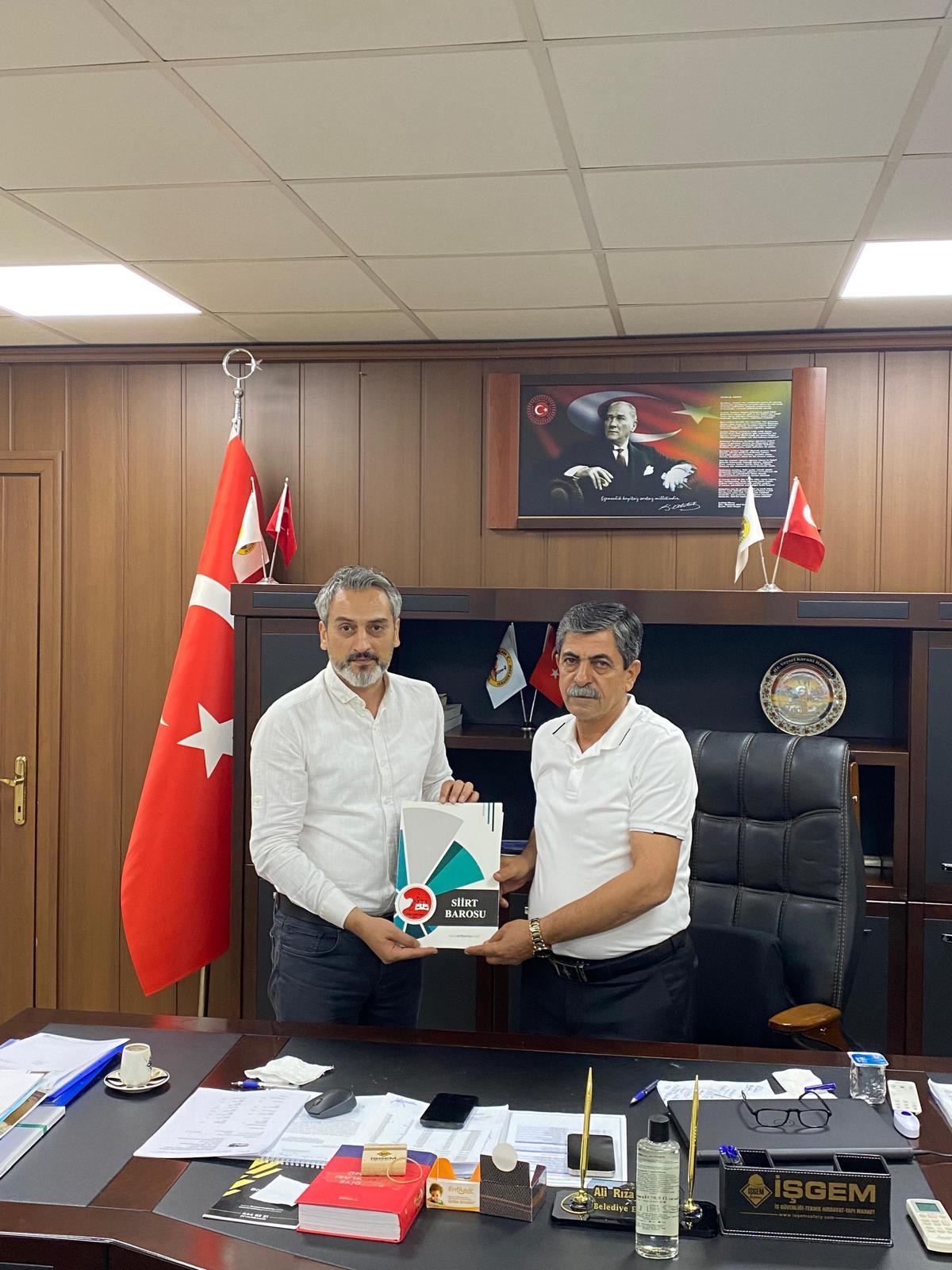 Siirt Barosu ile Kurtalan Belediyesi Arasında ‘Baro ve Belediye İş Birliği ile Adli Yardım Projesi’ Adı Altında Protokol İmzalandı