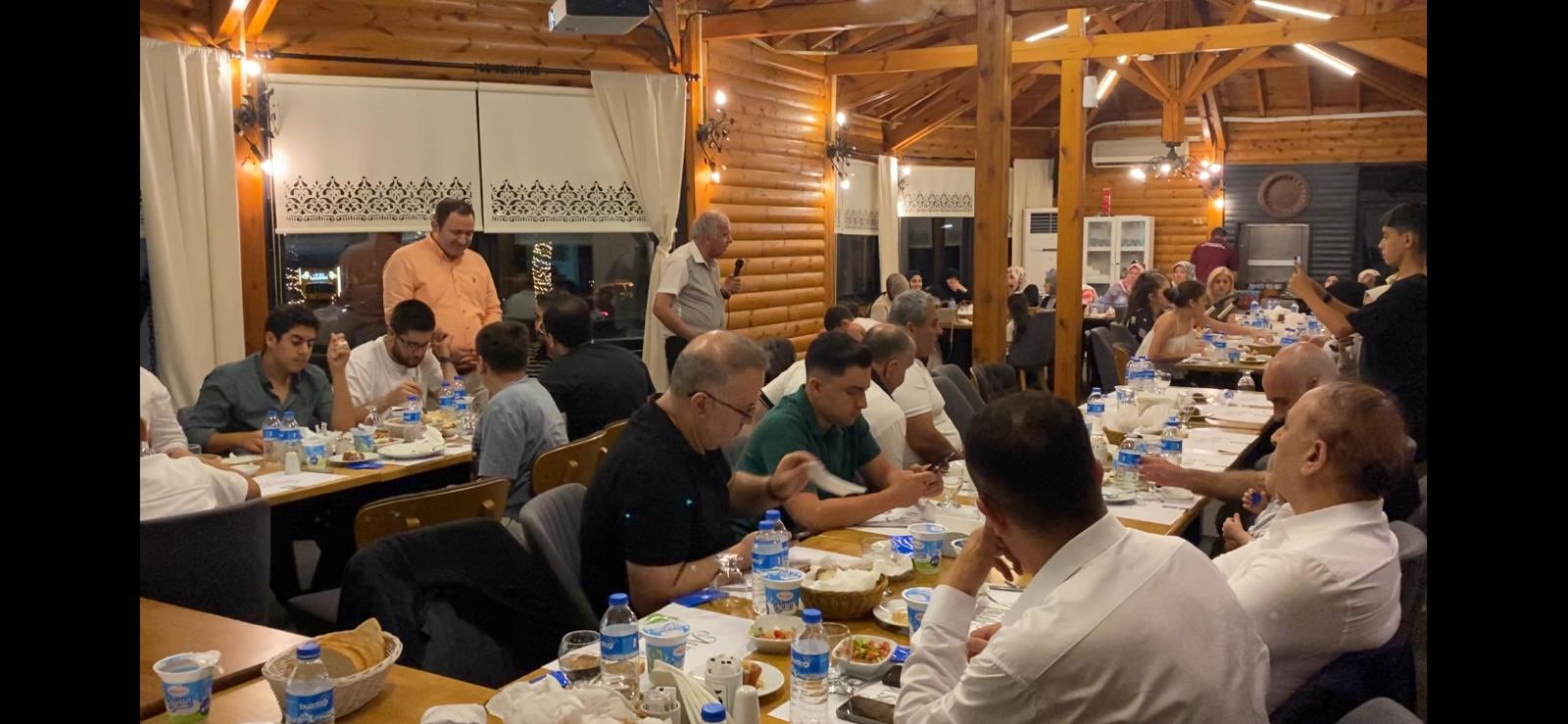 Sakarya’da Sevgi Dolu Buluşma! Gazeteci – Yazar Mergen Siirt’i Anlattı