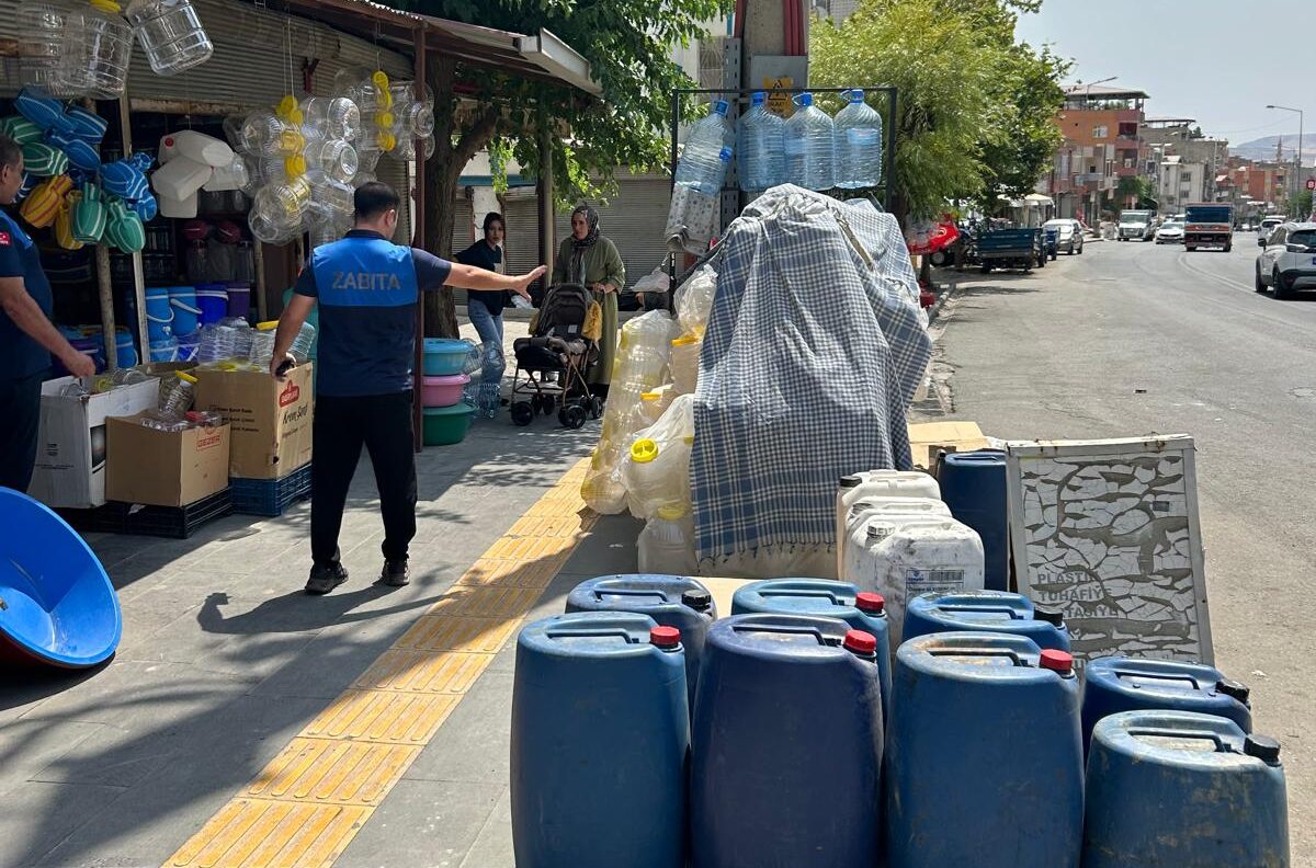 Siirt’te 1 Haftada 392 İş Yeri Denetlendi! 11 İş Yerine 15 Bin 466 TL Ceza Kesildi
