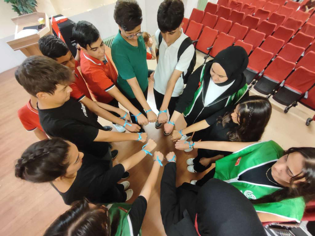 Siirt Gazi Anadolu Lisesi’nden Gazze’ye Destek Etkinliği