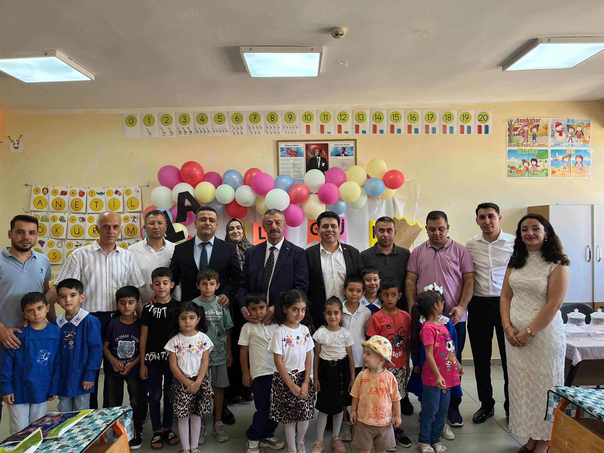 Şirvan’da Kaymakam, Belediye Başkanı ve İlçe Milli Eğitim Müdüründen Okul Ziyareti