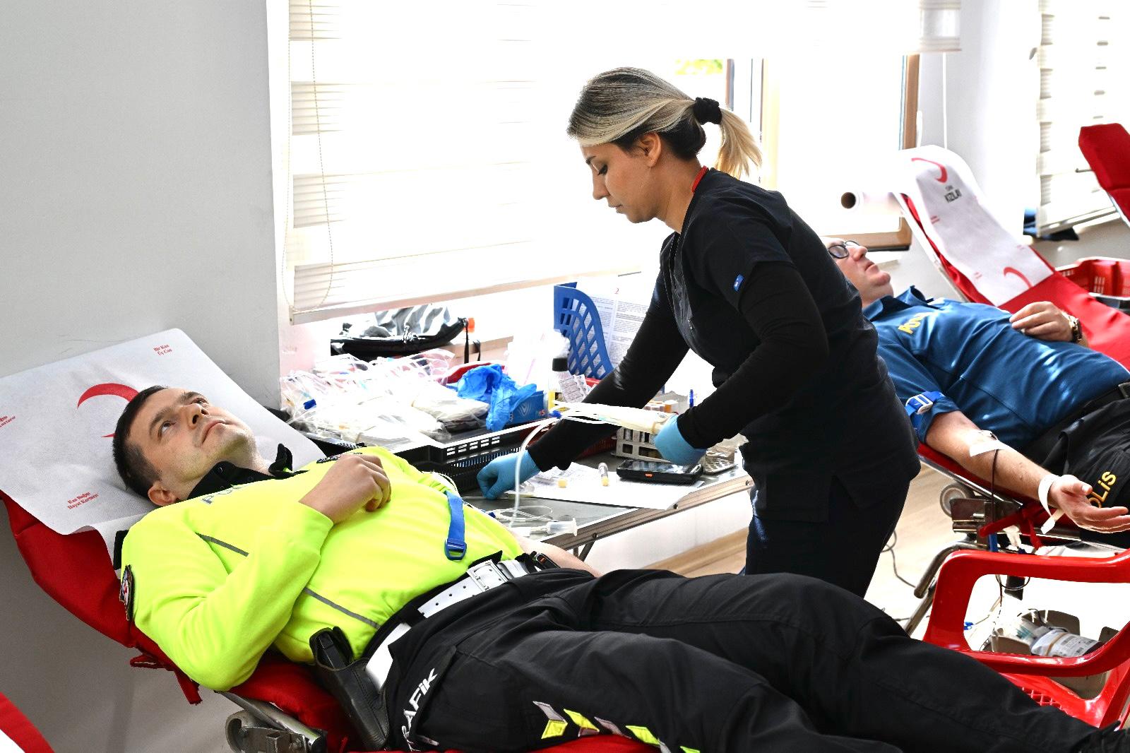 Siirt İl Emniyet Müdürlüğü’nde Kan Bağışı Kampanyası