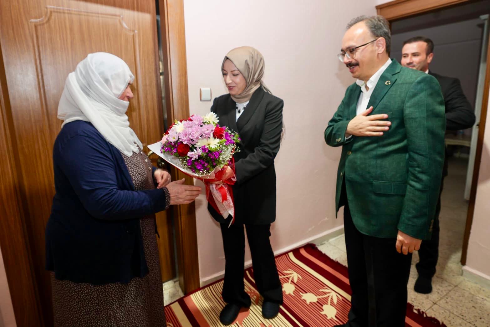 Kahramanların Emanetleri Unutulmadı: Siirt’te Şehit Ailelerine Ziyaret