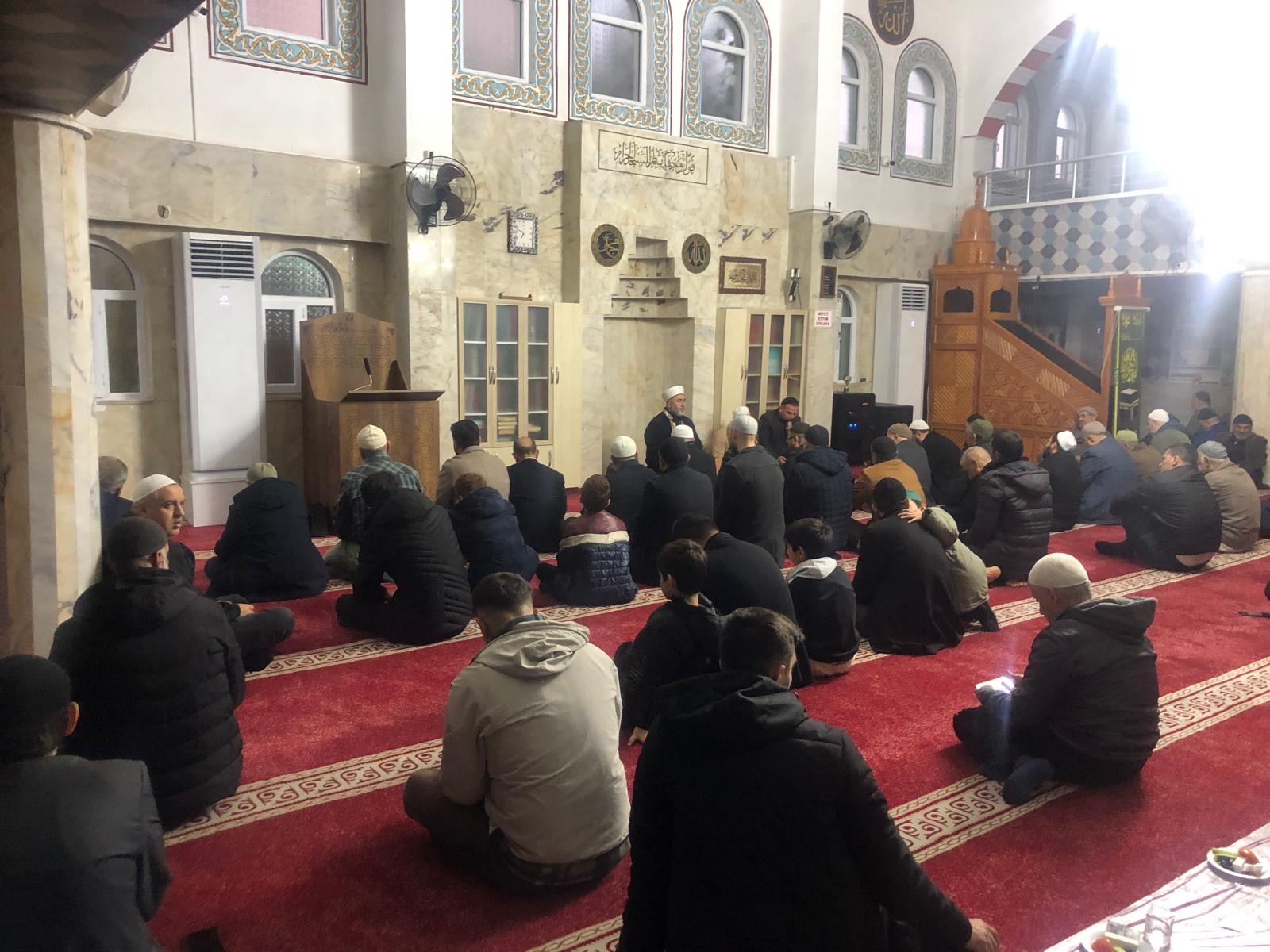 Sabah Namazı Buluşmaları Devam Ediyor