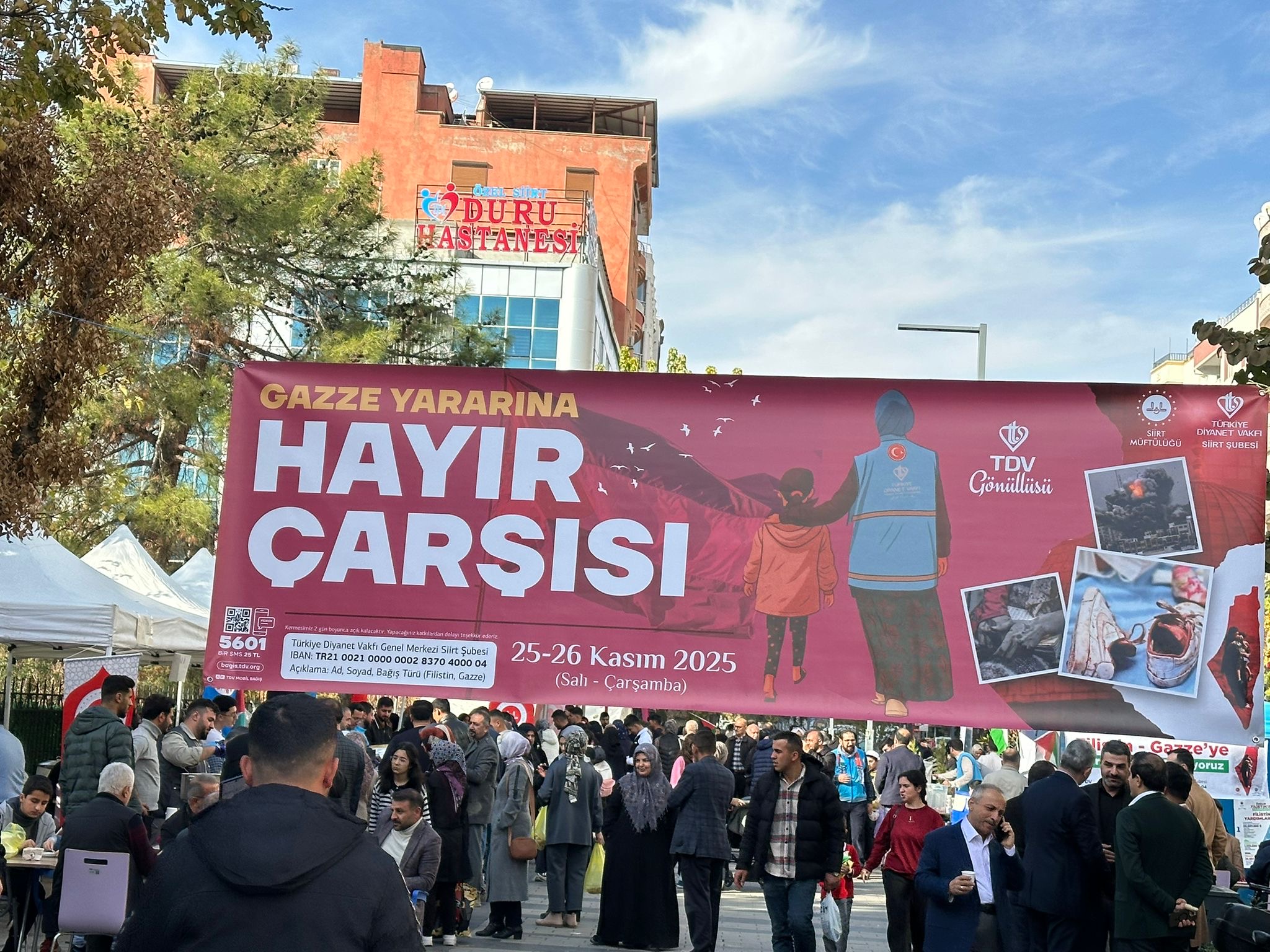 İlk Günde 603.000,00 TL Toplandı Siirt Halkı Gazze İçin Hayır Çarşısına Seferber Oldu