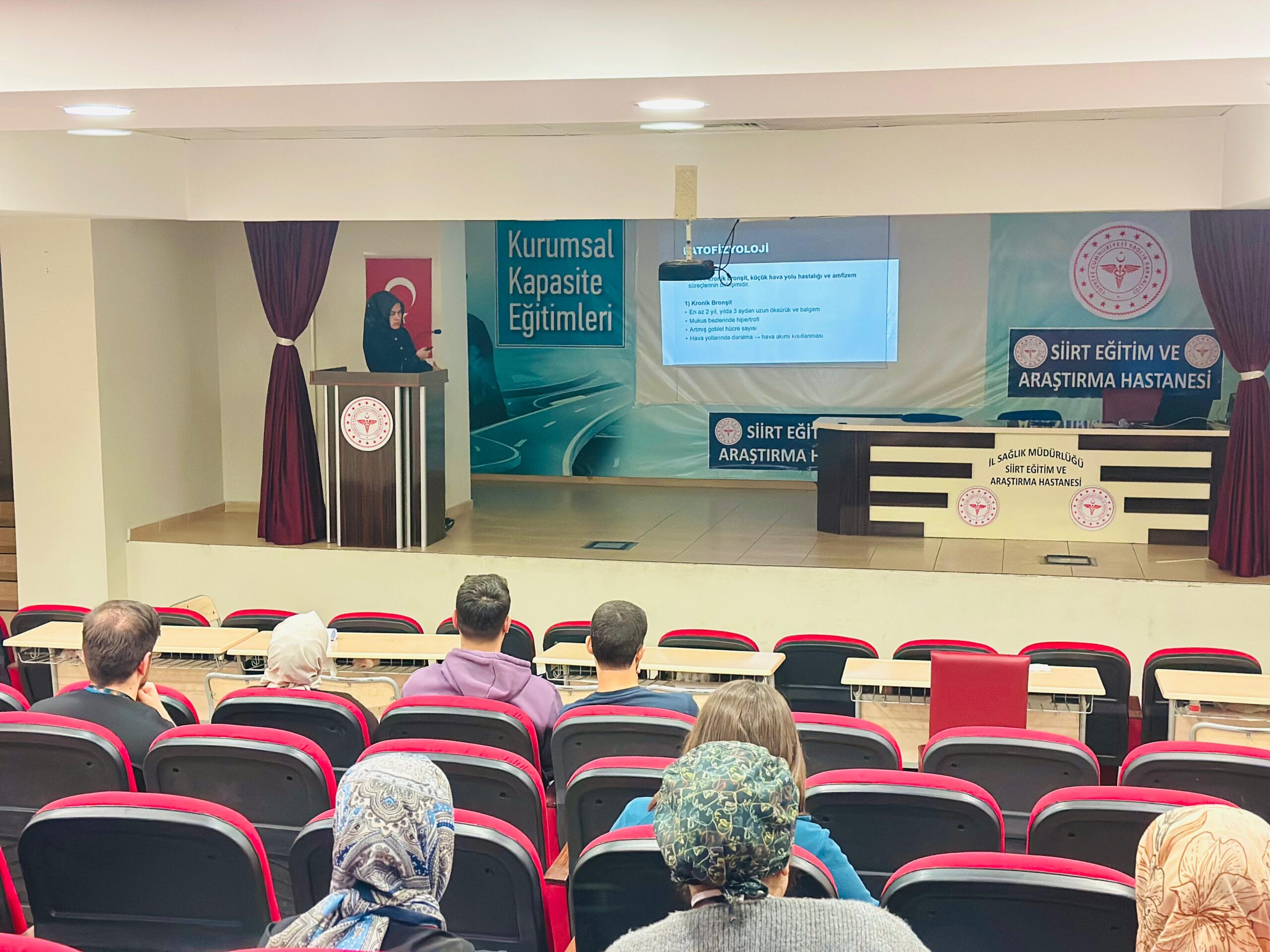 Siirt Eğitim ve Araştırma Hastanesi’nde  KOAH Farkındalık ve Eğitim Programı Gerçekleştirildi