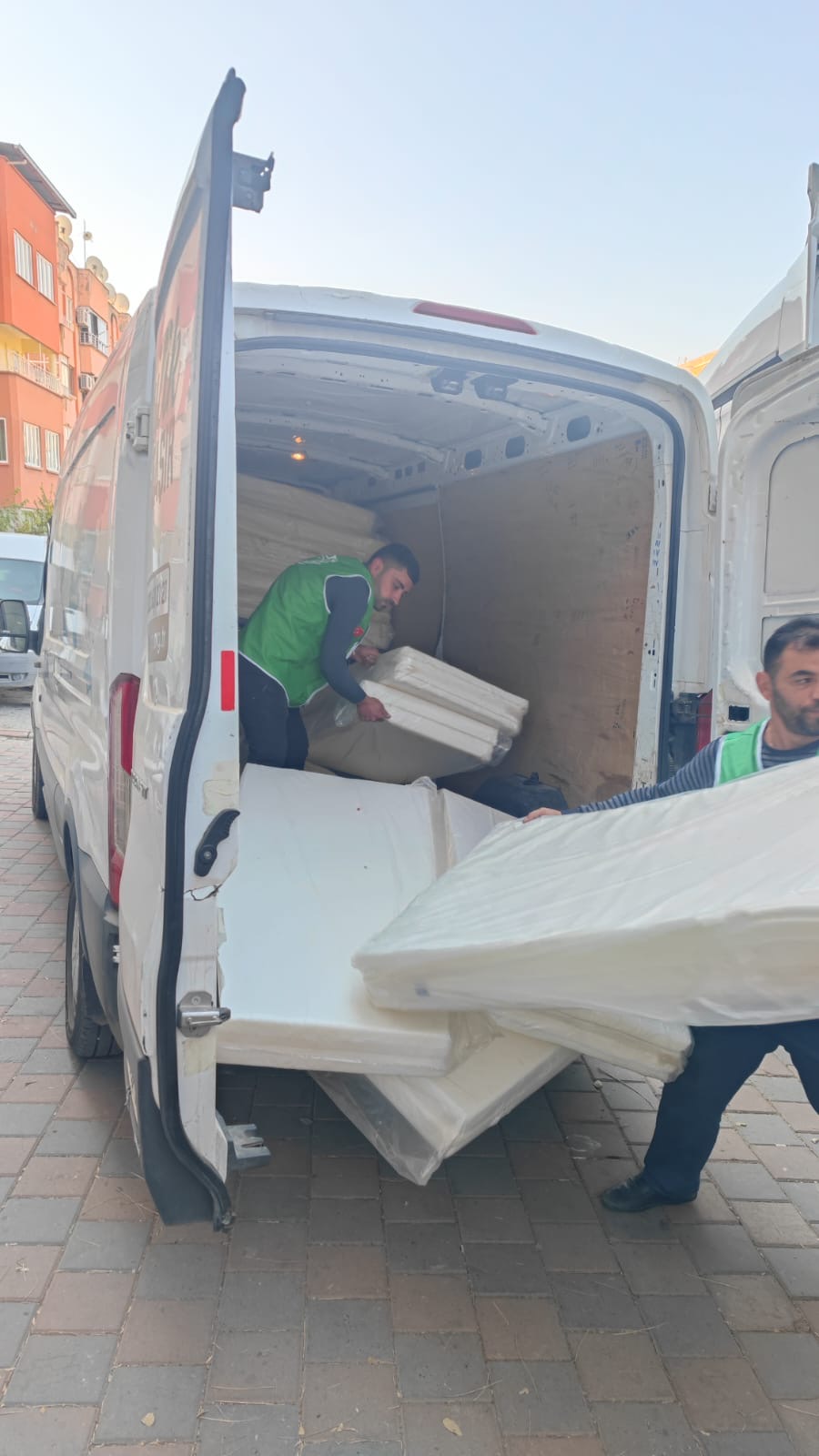 Siirt İHH’dan Gazze’ye Yatak Desteği