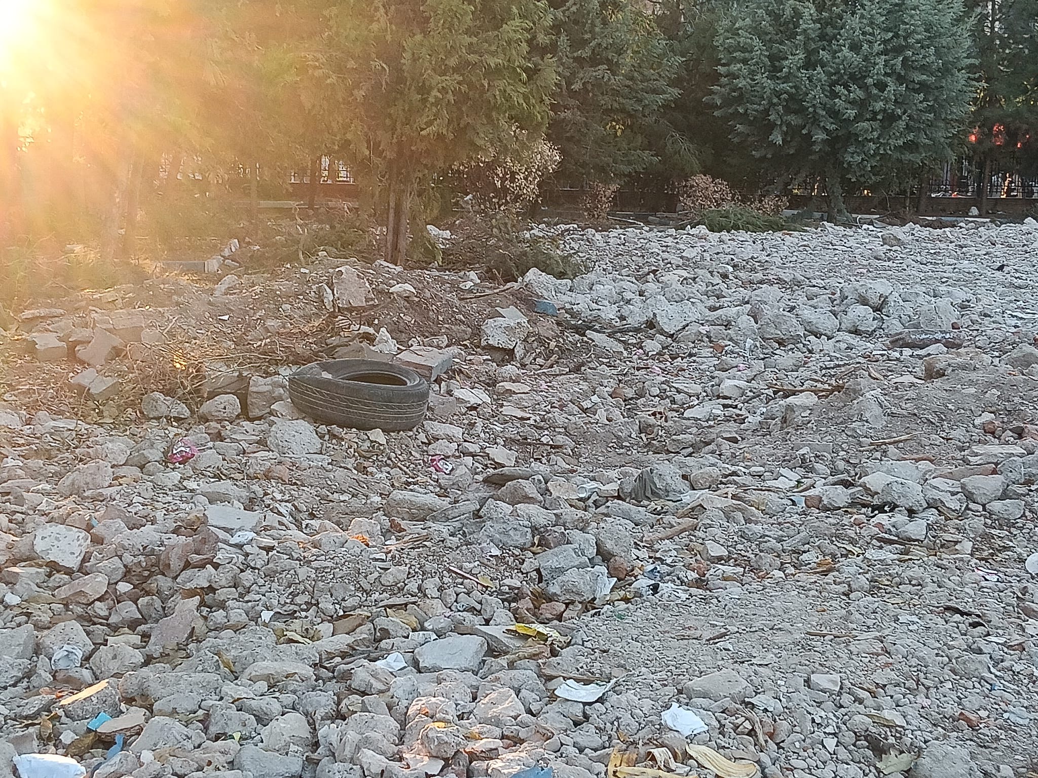 Geçicide Olsa Siirt Lisesi Alanı Otopark Yapılsın