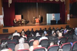 Siirt’te “Bizim Akif” Tiyatro Oyunu Sanatseverlerle Buluştu