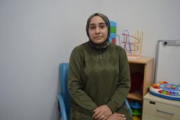 Masum Sanılıyor, Ağır Sonuçlar Doğuruyor: Ekran Bakıcı ya da Susturucu Olmamalı