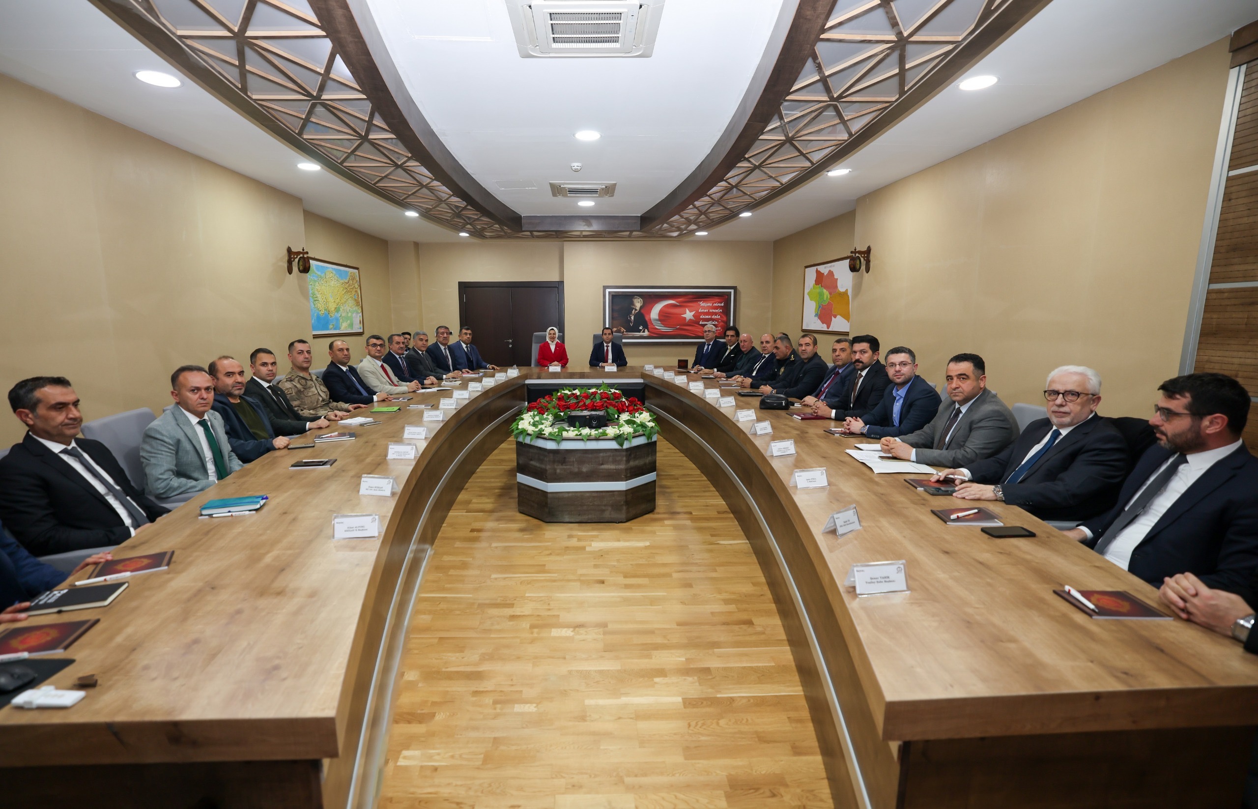 Siirt’te Muhtarlar Akademisi İçin Hazırlık Toplantısı Gerçekleştirildi