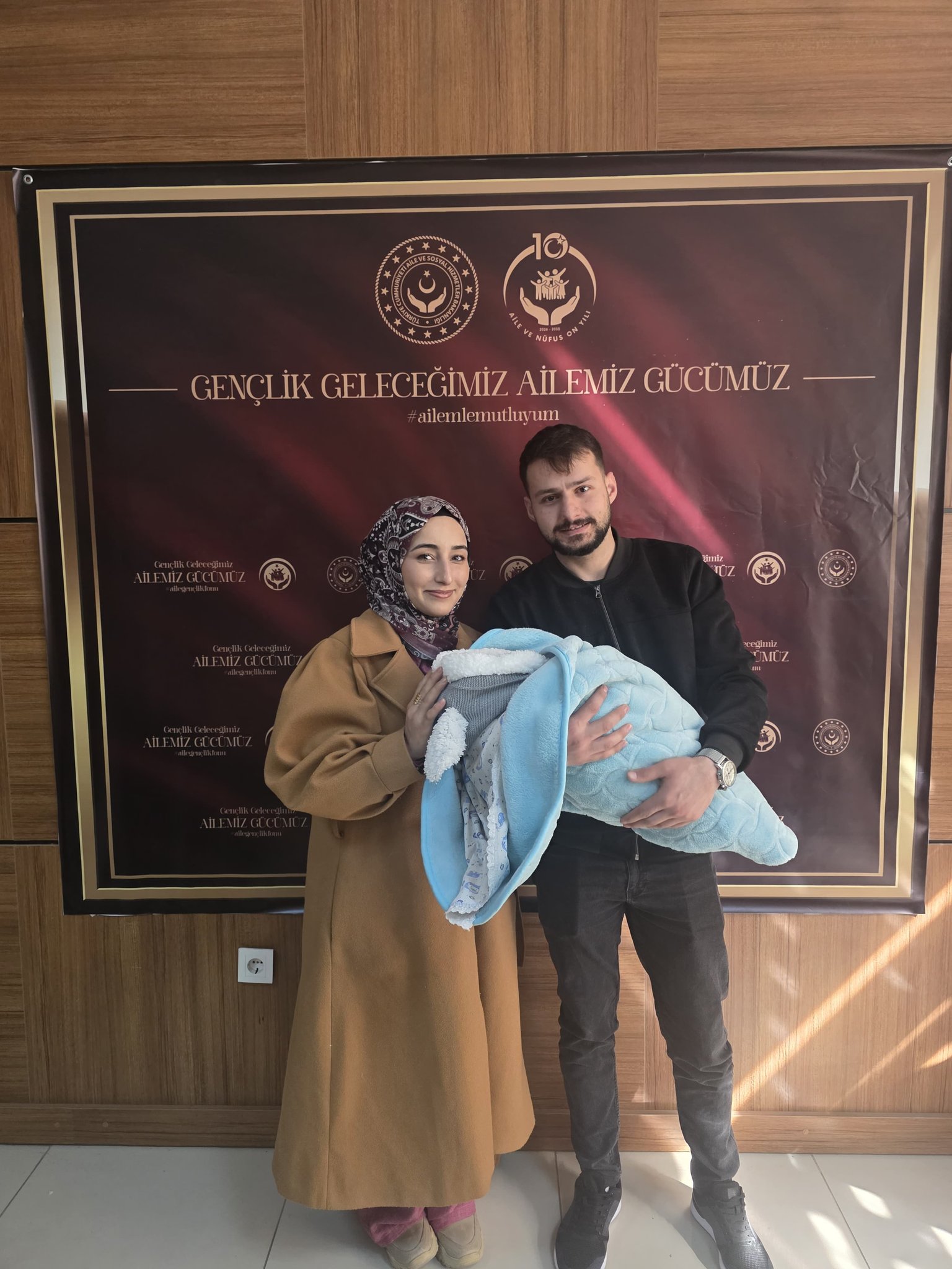 Genç Evlilere Aile Eğitimi