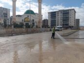 Siirt Belediyesi’nden Kent Genelinde Kapsamlı Yıkama Ve Dezenfekte Çalışması