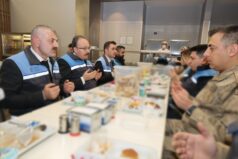 Madencilerle İftar Yapan Vali Kızılkaya: Bu Emek Türkiye’nin Gücü