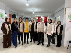 Siirt Vakfı Şubesinden İftar Yemeği Dağıtımı