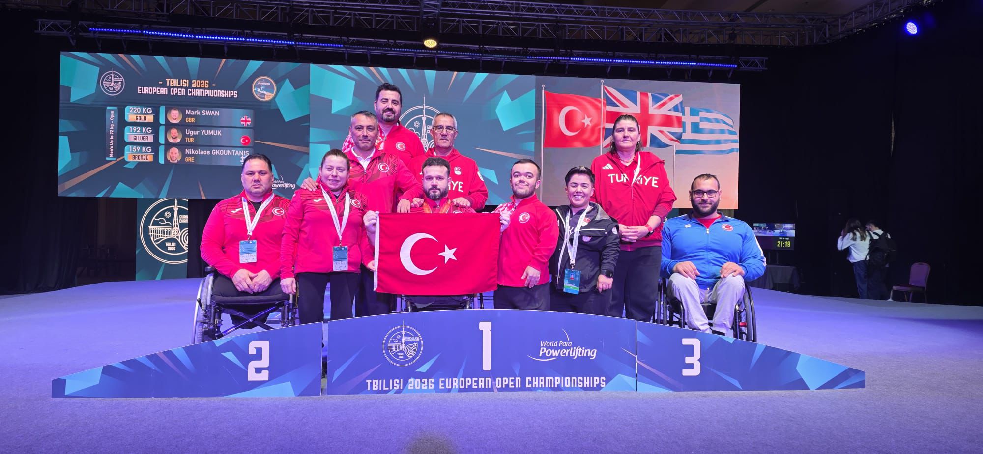 Hemşerimiz Yumuk, Yüzmeden Sonra Halterde de Başarıya Doymuyor: Başhekim Ergenç’ten Kutlama