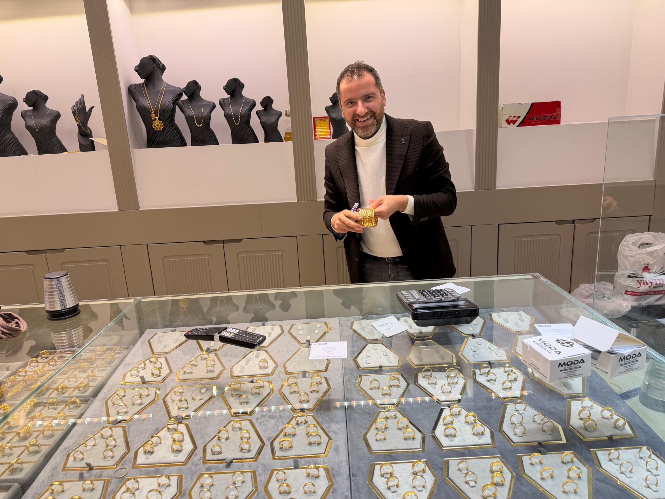 Emekli Maaş Kuyruğu Değil Altın Kuyruğu